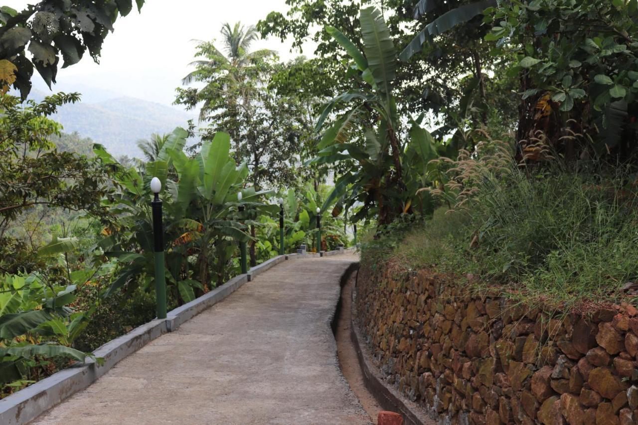 Stonehills Cananor Exterior foto
